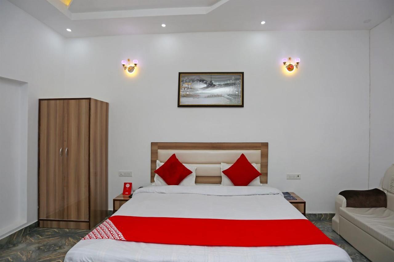 Hotel Rest Palace Agra  Zewnętrze zdjęcie