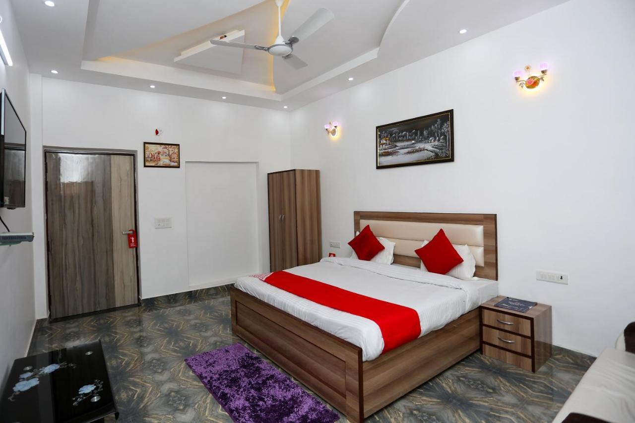 Hotel Rest Palace Agra  Zewnętrze zdjęcie